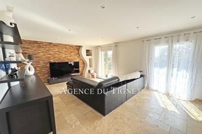 Maison - 173 m² - 7 pièces