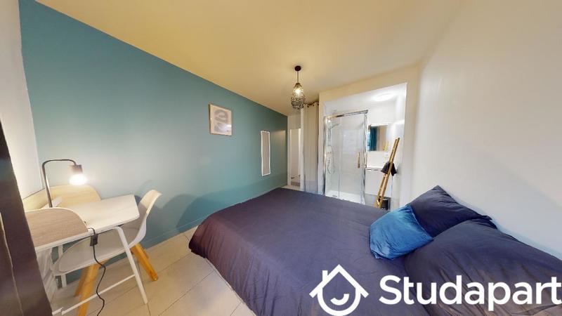 Chambre - 11 m² - 1 pièce