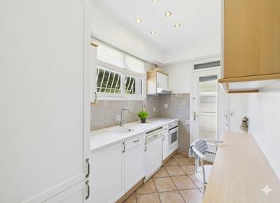 Appartement - 76 m² - 3 pièces