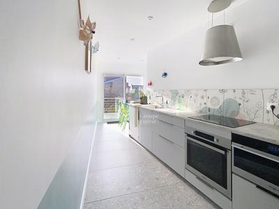 Maison - 91 m² - 4 pièces