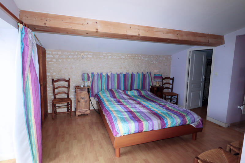 Propriété - 353 m² - 12 pièces