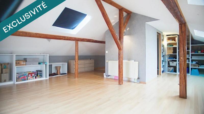 Maison - 207 m² - 6 pièces