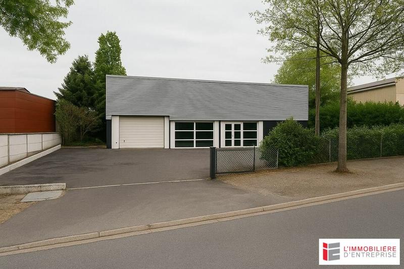 Local d'activité / Entrepôt - 340 m²