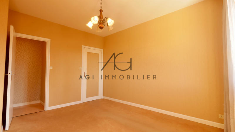 Maison - 147 m² - 5 pièces