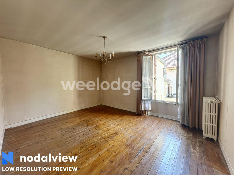 Maison - 313 m² - 10 pièces