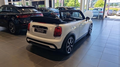 Mini Cabrio F57 Lci II Cabriolet Cooper 136 Ch Dkg7 Edition Premium Plus