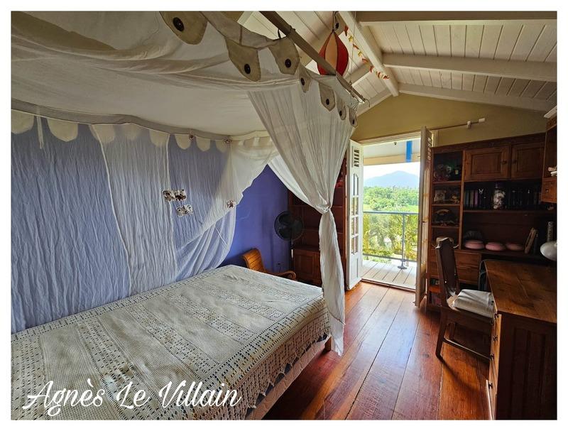 Maison d'architecte - 159 m² - 6 pièces