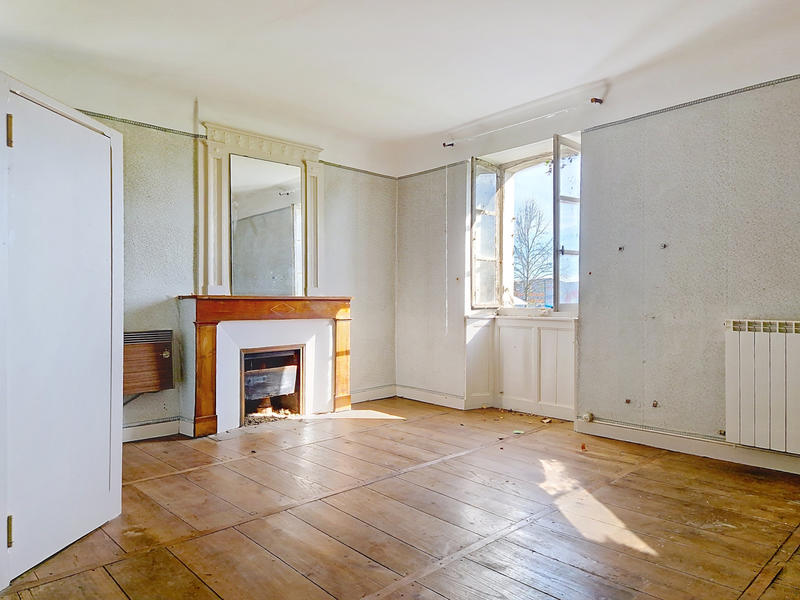 Maison - 550 m² - 14 pièces