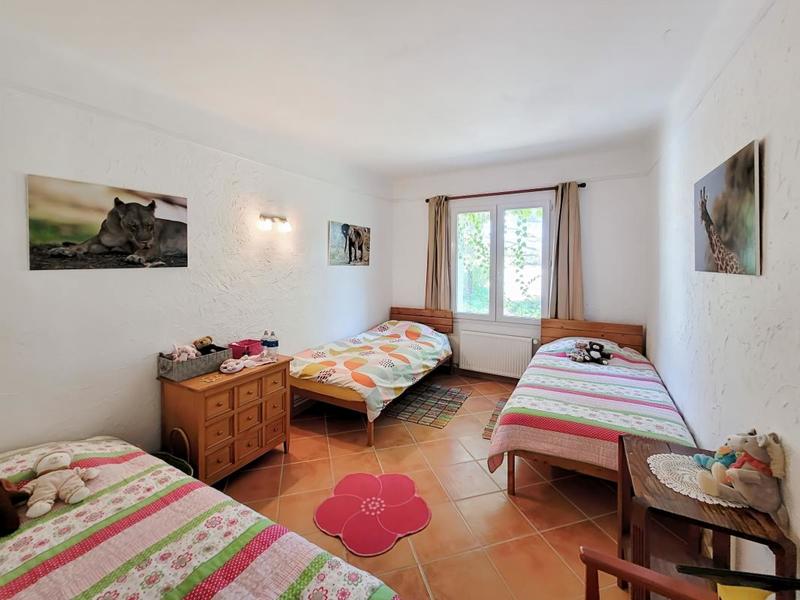 Maison - 283 m² - 8 pièces