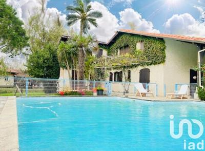 Maison de maîtres - 226 m² - 8 pièces