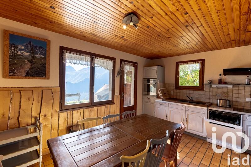 Châlet - 163 m² - 9 pièces