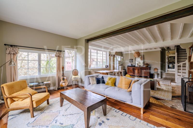 Maison ancienne - 169 m² - 6 pièces