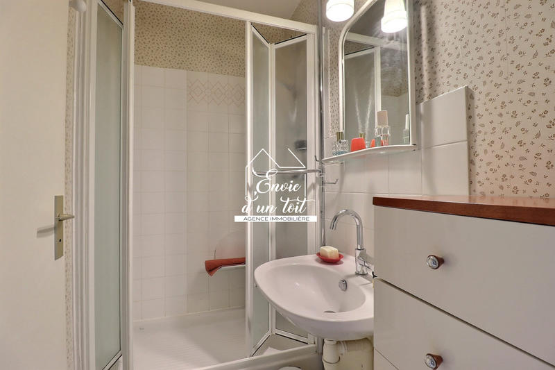 Appartement - 100 m² - 4 pièces