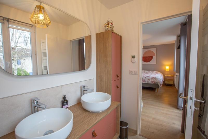 Maison - 140 m² - 6 pièces