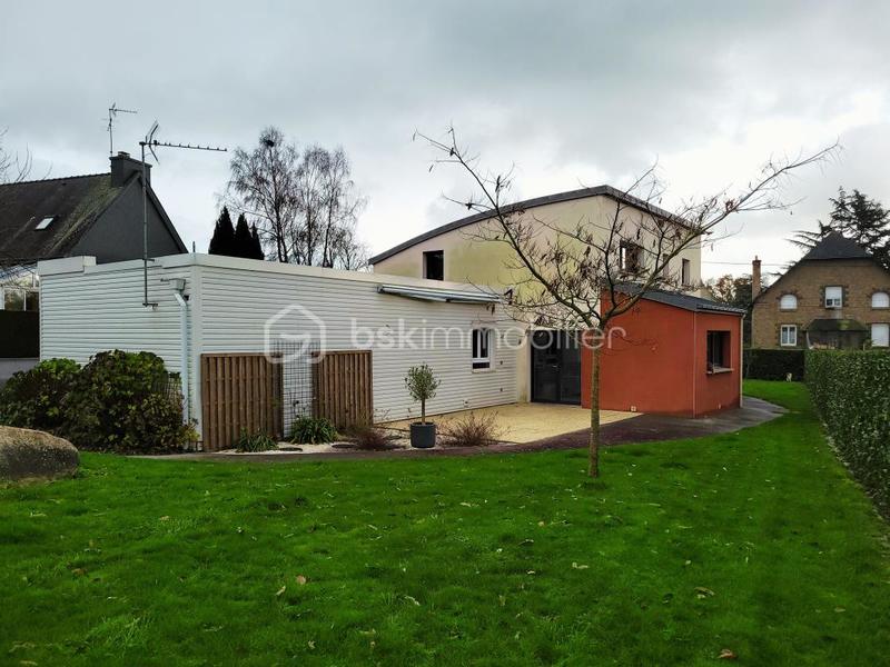 Maison - 176 m² - 7 pièces