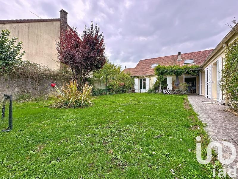 Maison - 127 m² - 6 pièces