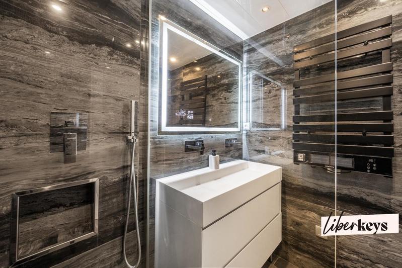 Appartement - 130 m² - 4 pièces