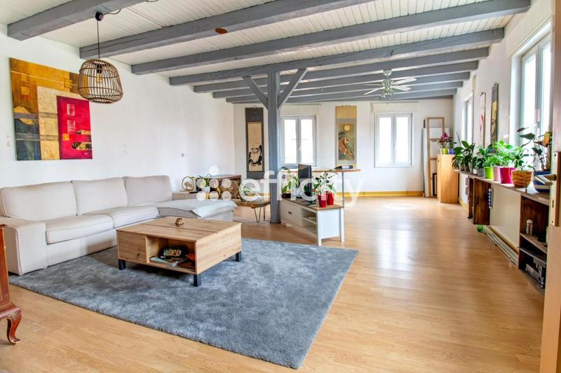 Maison - 164 m² - 7 pièces