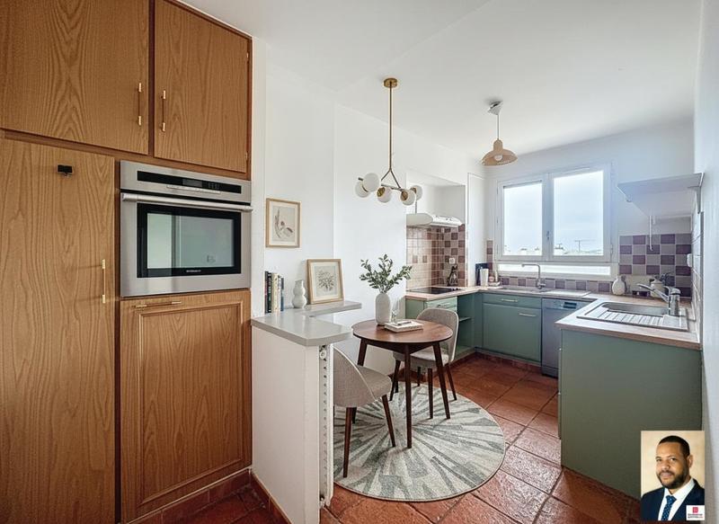 Appartement - 83 m² - 4 pièces