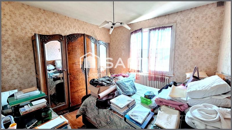 Maison - 99 m² - 6 pièces