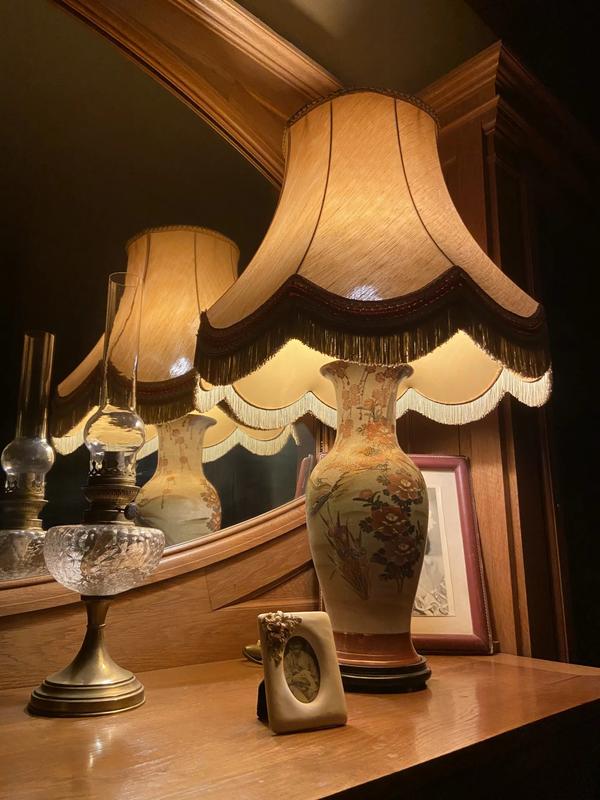 Château - 4 200 m² - 72 pièces