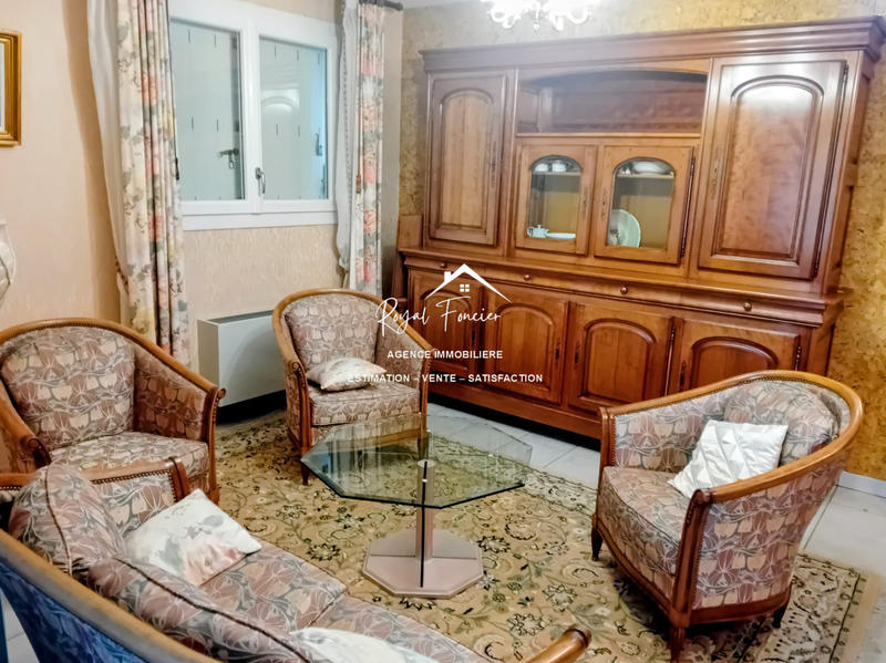 Maison - 196 m² - 5 pièces