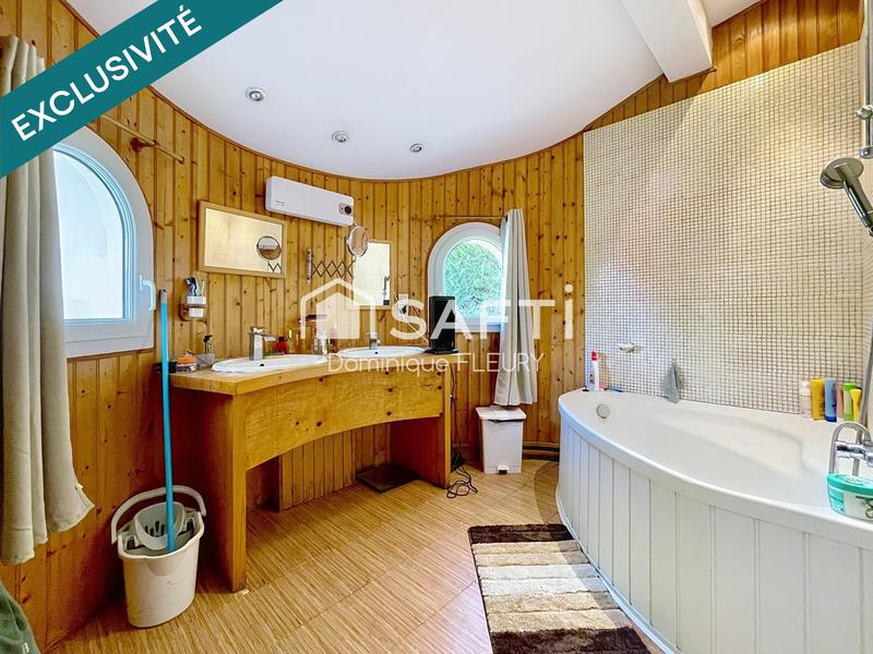 Maison - 113 m² - 5 pièces