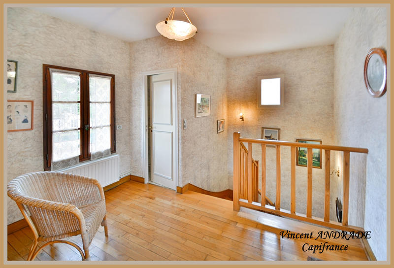 Maison - 140 m² - 6 pièces