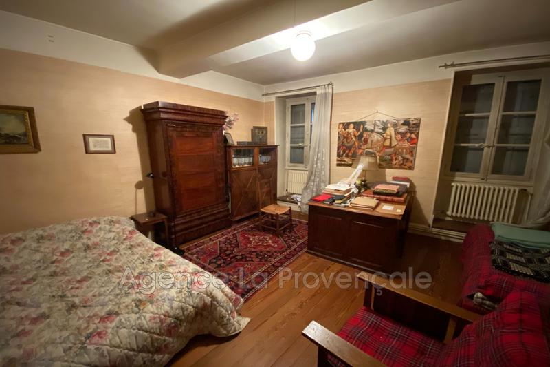 Appartement - 162 m² - 6 pièces