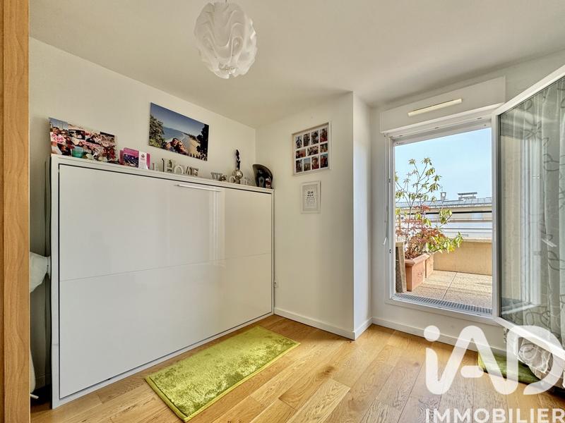 Appartement - 98 m² - 5 pièces