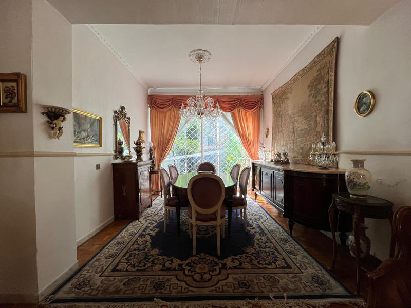 Maison - 145 m² - 5 pièces