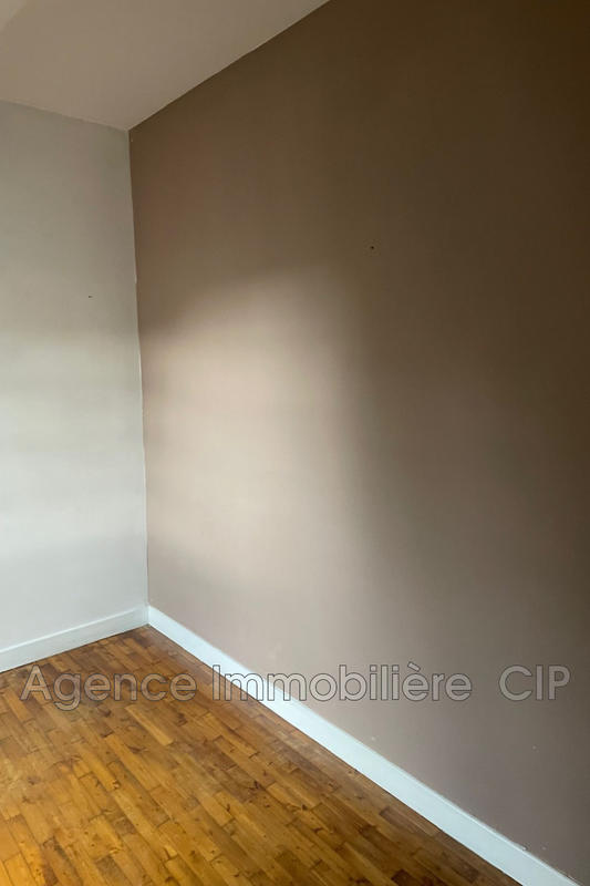 Appartement - 110 m² - 4 pièces