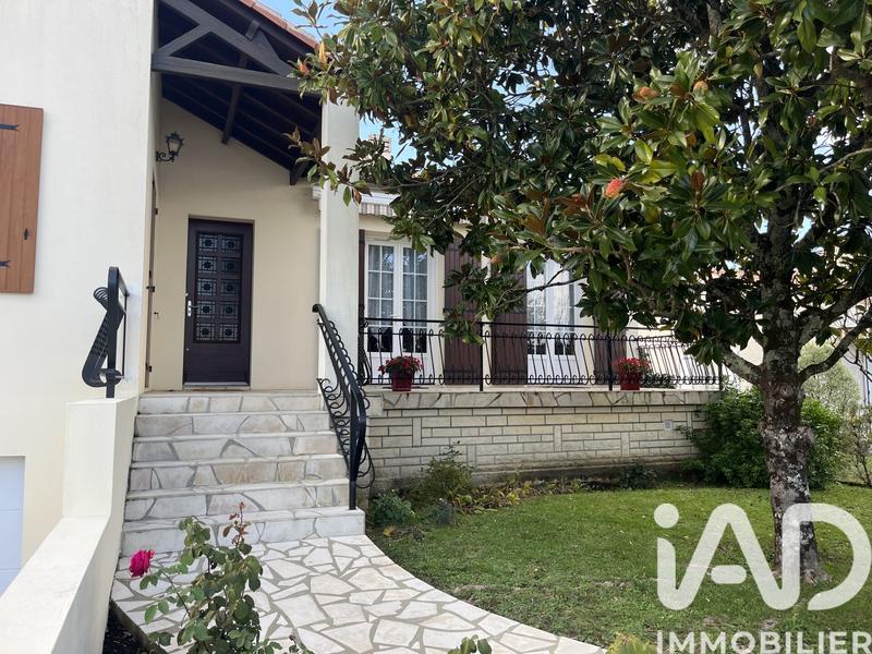 Maison - 94 m² - 4 pièces