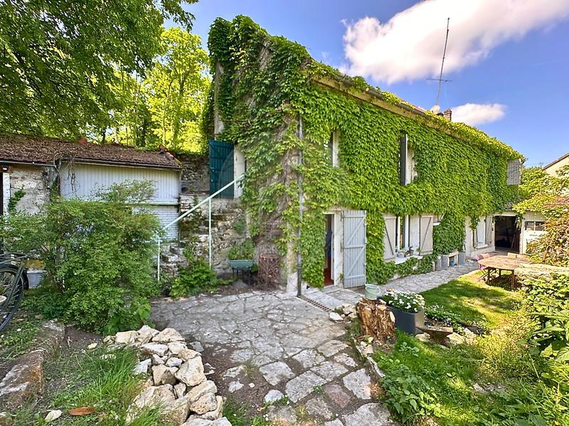 Propriété - 140 m² - 5 pièces