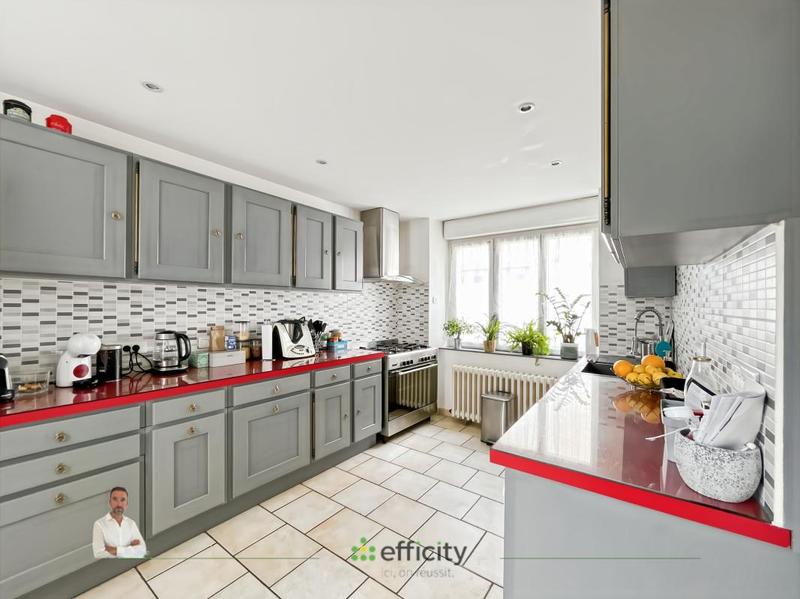 Maison - 124 m² - 6 pièces