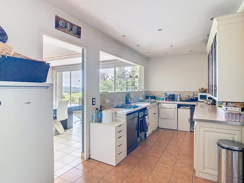 Villa - 342 m² - 8 pièces