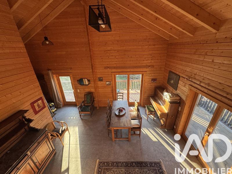 Châlet - 95 m² - 5 pièces