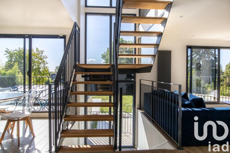 Maison de maîtres - 208 m² - 9 pièces