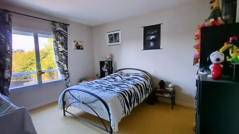 Maison - 182 m² - 6 pièces