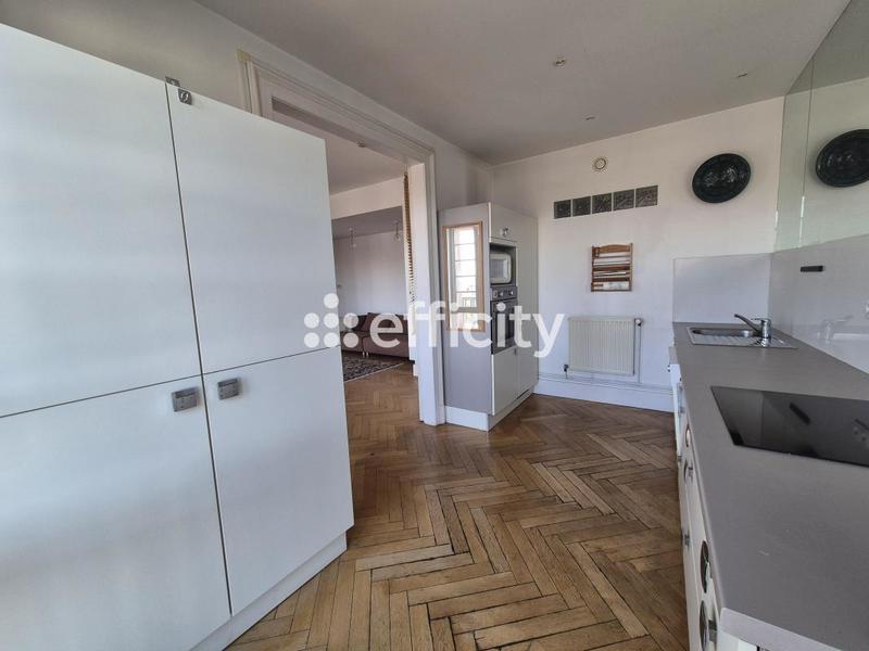 Appartement - 104 m² - 4 pièces