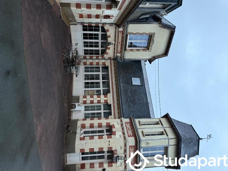 Chambre - 12 m² - 1 pièce