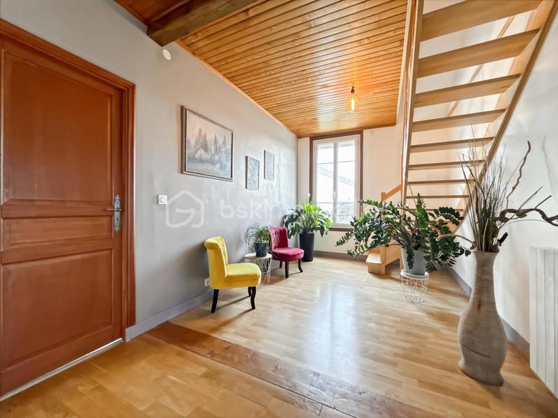 Maison - 190 m² - 7 pièces