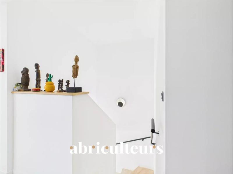 Maison - 111 m² - 4 pièces