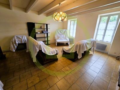 Maison - 290 m² - 11 pièces