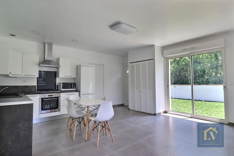 Villa - 195 m² - 6 pièces