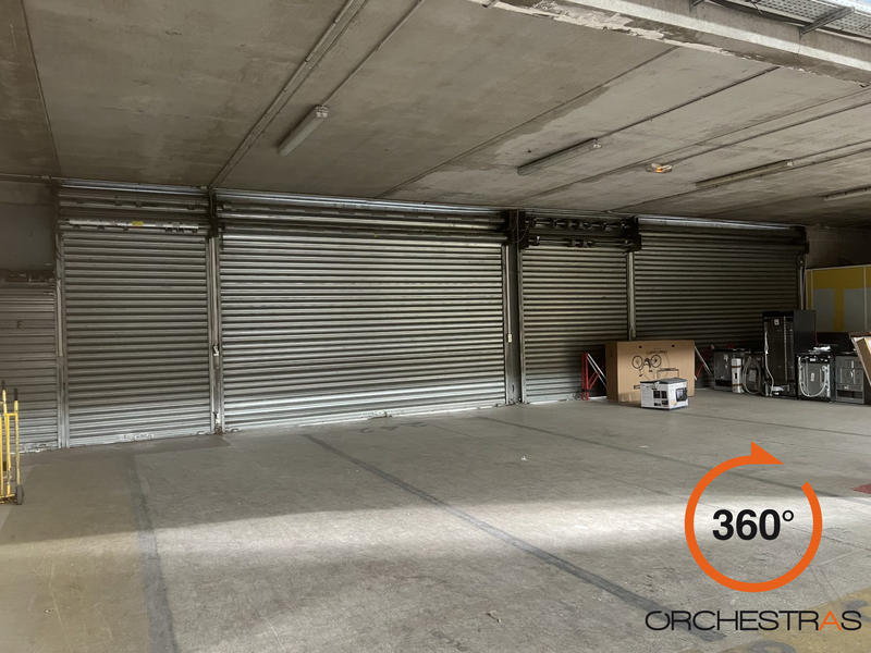 Entrepôt - 5 473 m²