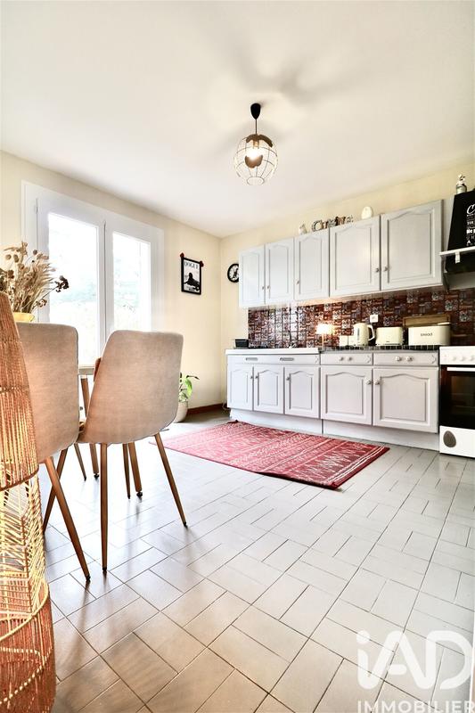 Maison - 92 m² - 4 pièces