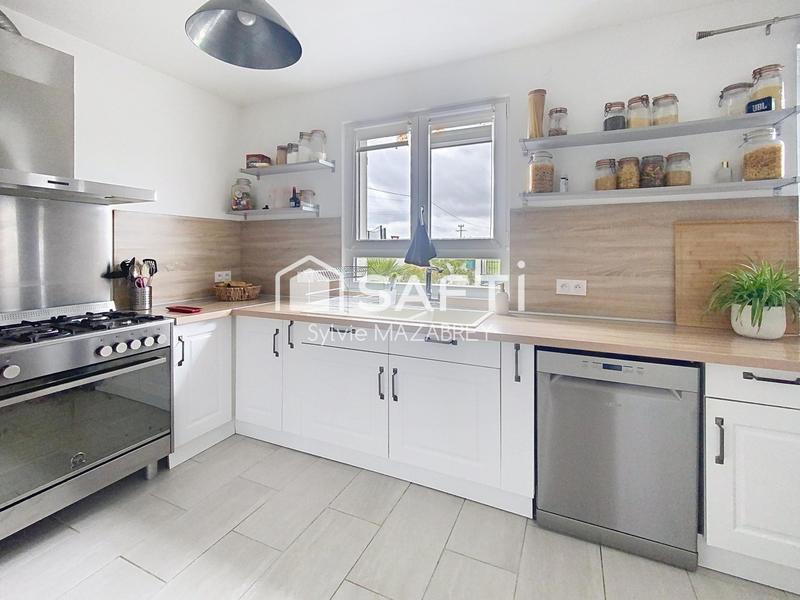 Maison - 122 m² - 5 pièces