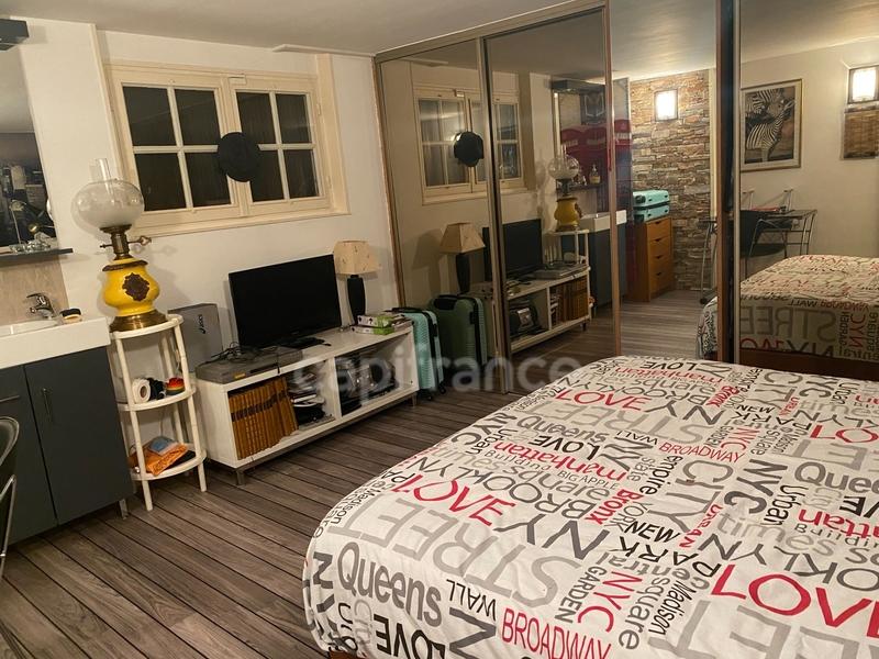 Maison - 167 m² - 7 pièces