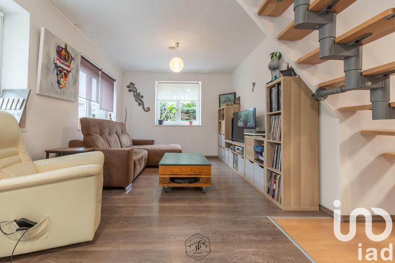 Maison - 205 m² - 7 pièces